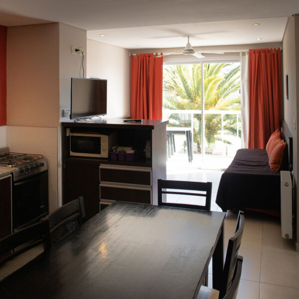 Departamento de 2  1/2 ambientes - hasta 6 personas 1 Baño - Imagen 2